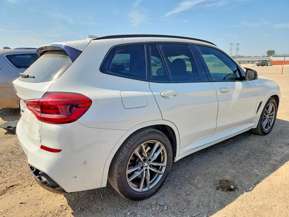 Photo 3 from auction – 2019 BMW X3 with VIN 5UXTS3C5XK0Z06660