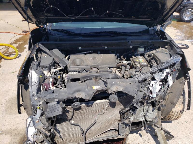 Снимка 11 от търг – 2019 TOYOTA RAV4 с VIN JTMH1RFVXKD013079