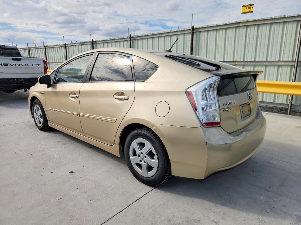 Снимка 2 от търг – 2011 TOYOTA PRIUS с VIN JTDKN3DU5B1425591