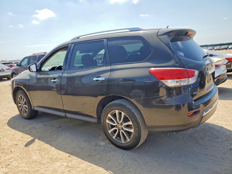 Photo 2 from auction – 2013 NISSAN PATHFINDER with VIN 5N1AR2MN6DC636143
