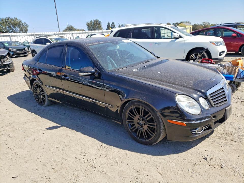 Photo 4 from auction – 2007 MERCEDES-BENZ E with VIN WDBUF56X07B063761