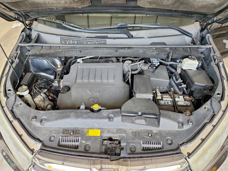 Photo 12 from auction – 2015 TOYOTA HIGHLANDER with VIN 5TDJKRFH8FS154994