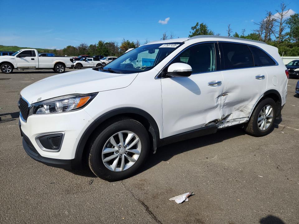 KIA SORENTO 2016 с VIN 5XYPG4A33GG080201 - Снимка от търг