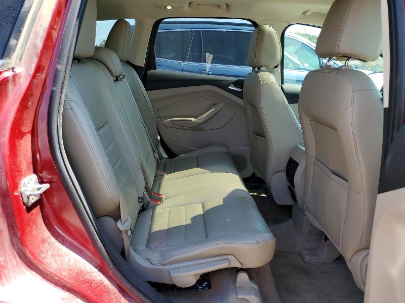 Снимка 11 от търг – 2016 FORD ESCAPE с VIN 1FMCU9G91GUC36102