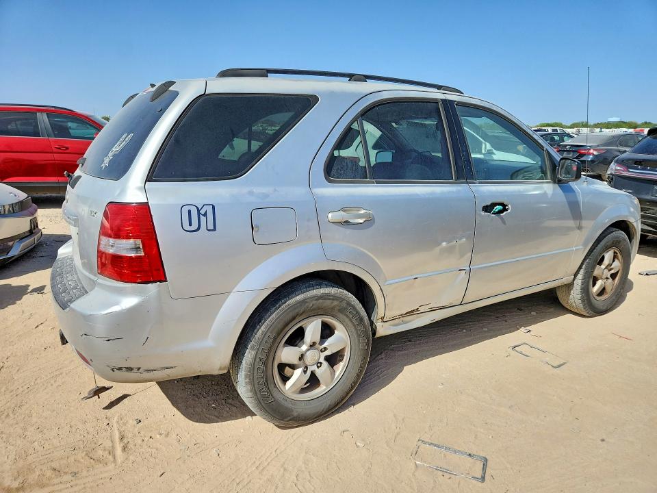 Photo 3 from auction – 2008 KIA SORENTO with VIN KNDJD735185830039