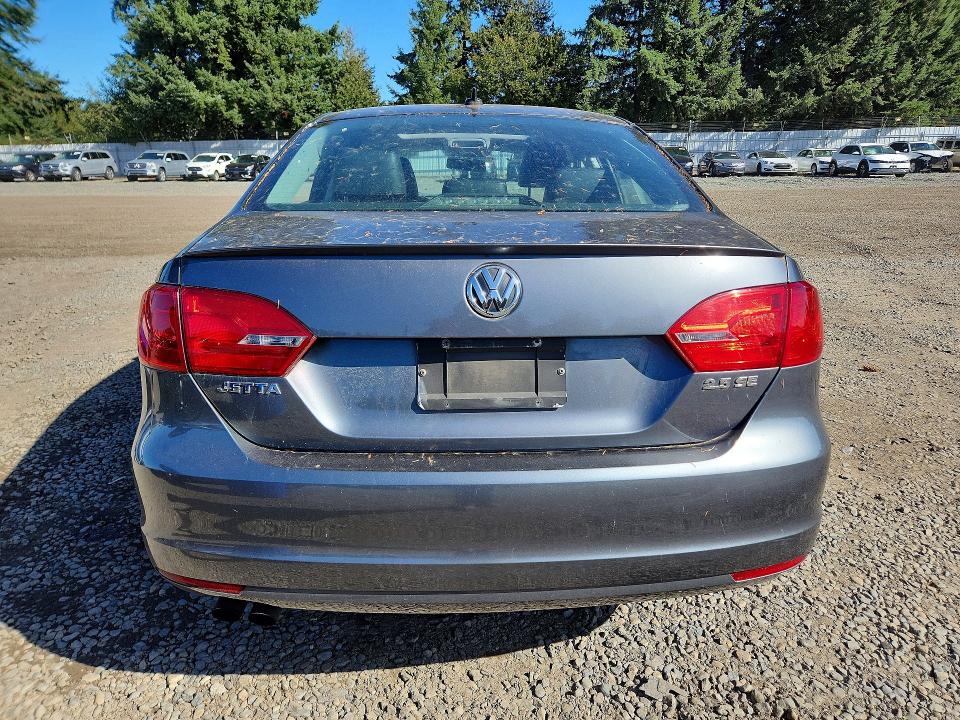 Снимка 6 от търг – 2013 VOLKSWAGEN JETTA с VIN 3VWDP7AJ3DM447869
