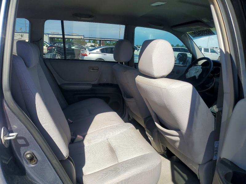 صورة رقم 11 من المزاد - 2004 TOYOTA HIGHLANDER مع VIN JTEDD21A740082027