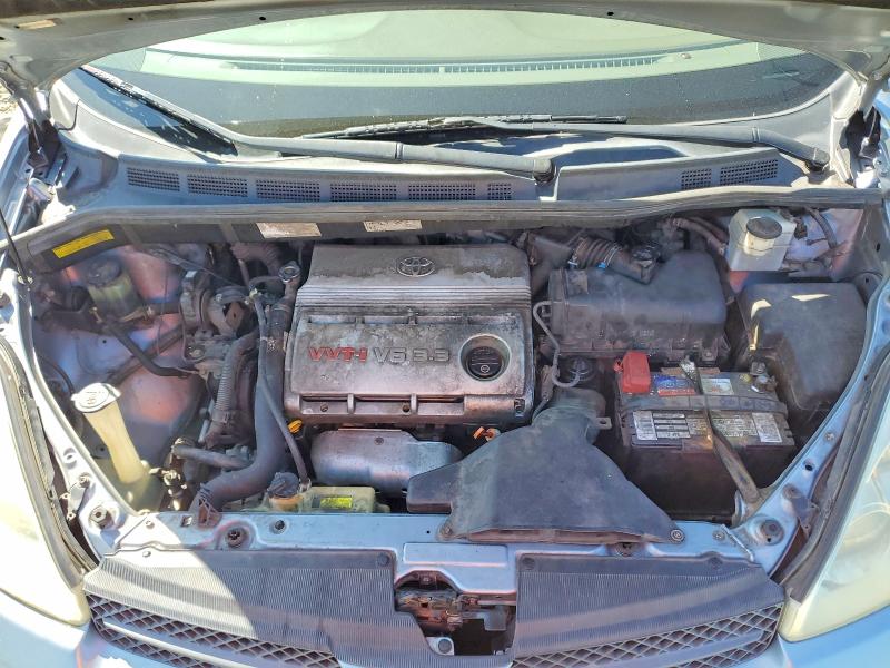 Photo 12 from auction – 2004 TOYOTA SIENNA with VIN 5TDZA22C74S162931