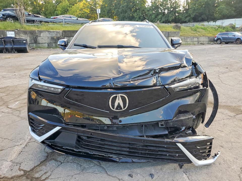 Снимка 5 от търг – 2024 ACURA ZDX с VIN 4W5XHPRL7RZ516560