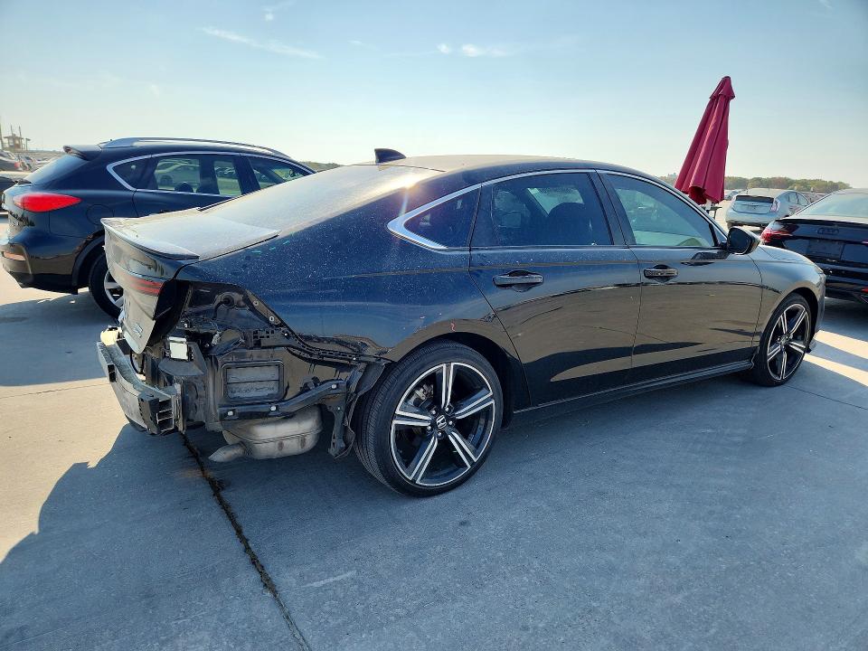 Снимка 3 от търг – 2023 HONDA ACCORD с VIN 1HGCY2F54PA063581