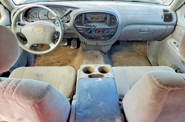 Photo 8 from auction – 2003 TOYOTA TUNDRA with VIN 5TBRT34113S364070