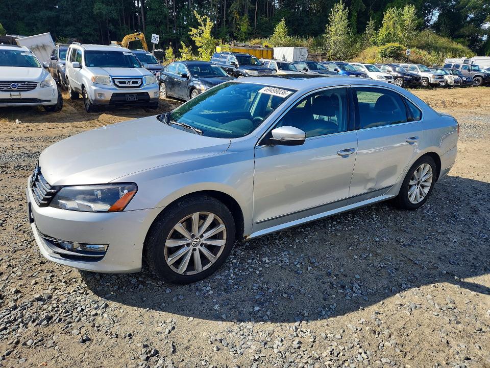 VOLKSWAGEN PASSAT 2013 with VIN 1VWCP7A33DC072211 - Photo from auction
