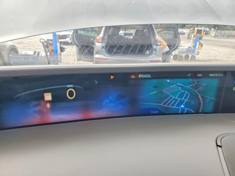 Снимка 9 от търг – 2025 LINCOLN NAUTILUS с VIN 5LMPJ8JA8SJ935886