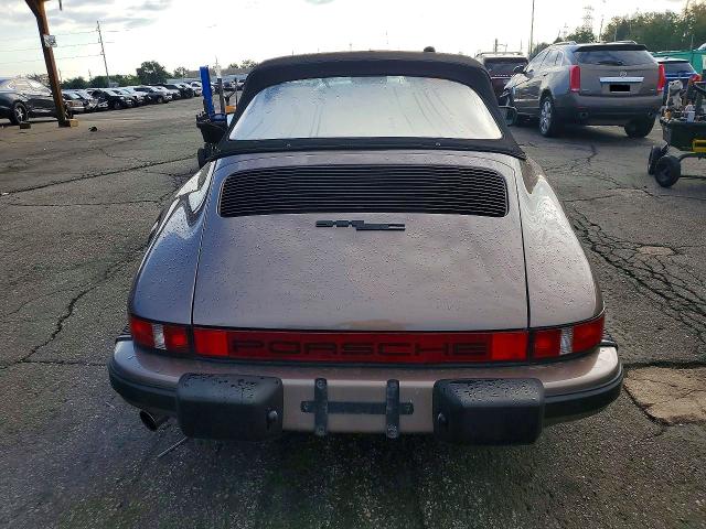 Снимка 6 от търг – 1983 PORSCHE 911 с VIN WP0EA0917DS171434