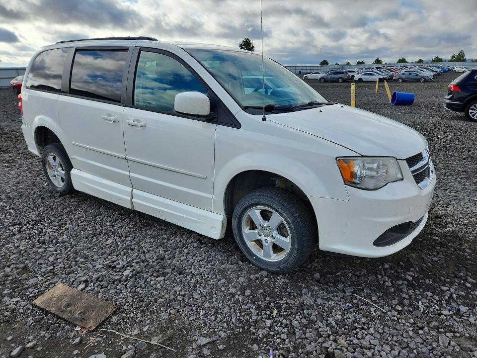 Photo 4 from auction – 2012 DODGE GRAND CARAVAN with VIN 2C4RDGCG4CR153939