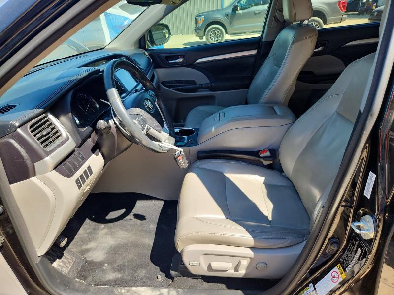 Photo 7 from auction – 2015 TOYOTA HIGHLANDER with VIN 5TDKKRFH8FS112796