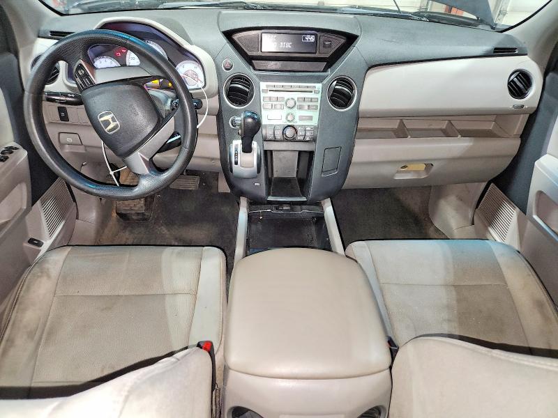 Снимка 8 от търг – 2011 HONDA PILOT с VIN 5FNYF4H21BB039635