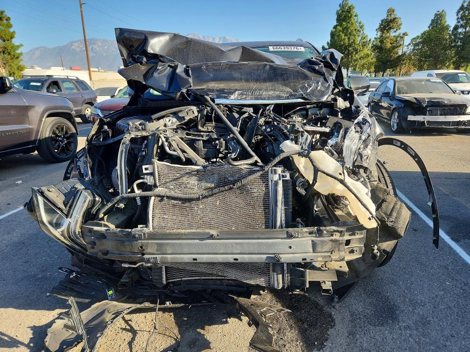 Photo 5 from auction – 2017 CADILLAC XT5 with VIN 1GYKNBRS6HZ132272
