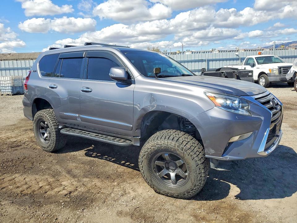 Photo 4 from auction – 2017 LEXUS GX with VIN JTJJM7FX3H5157605