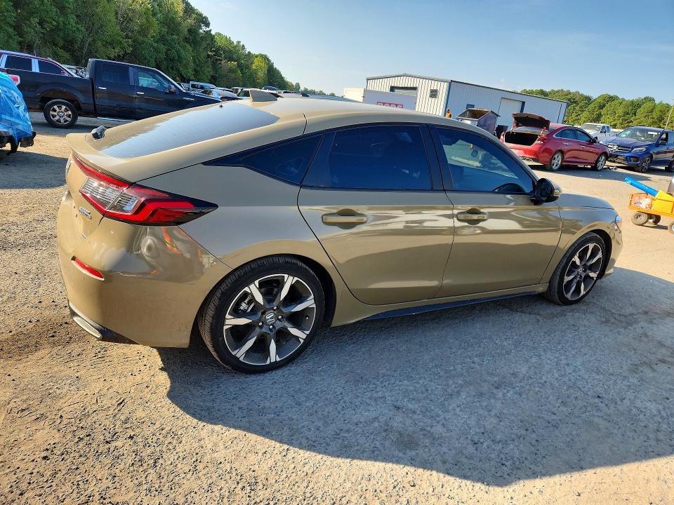 Photo 3 from auction – 2025 HONDA CIVIC with VIN 19XFL4H98SE014654