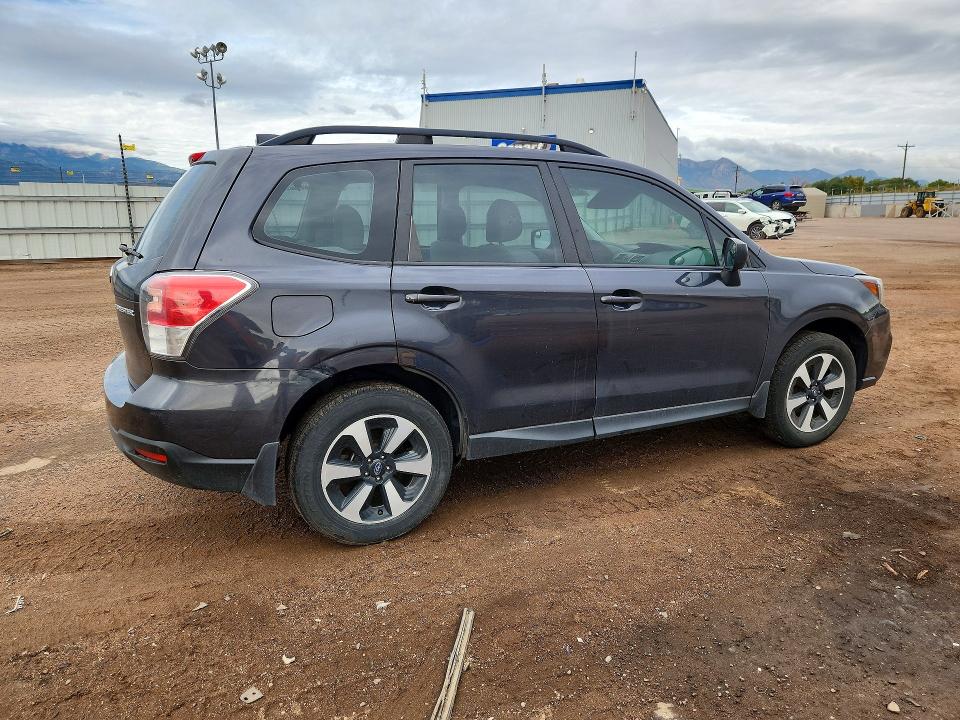 صورة رقم 3 من المزاد - 2018 SUBARU FORESTER مع VIN JF2SJABC7JH596182