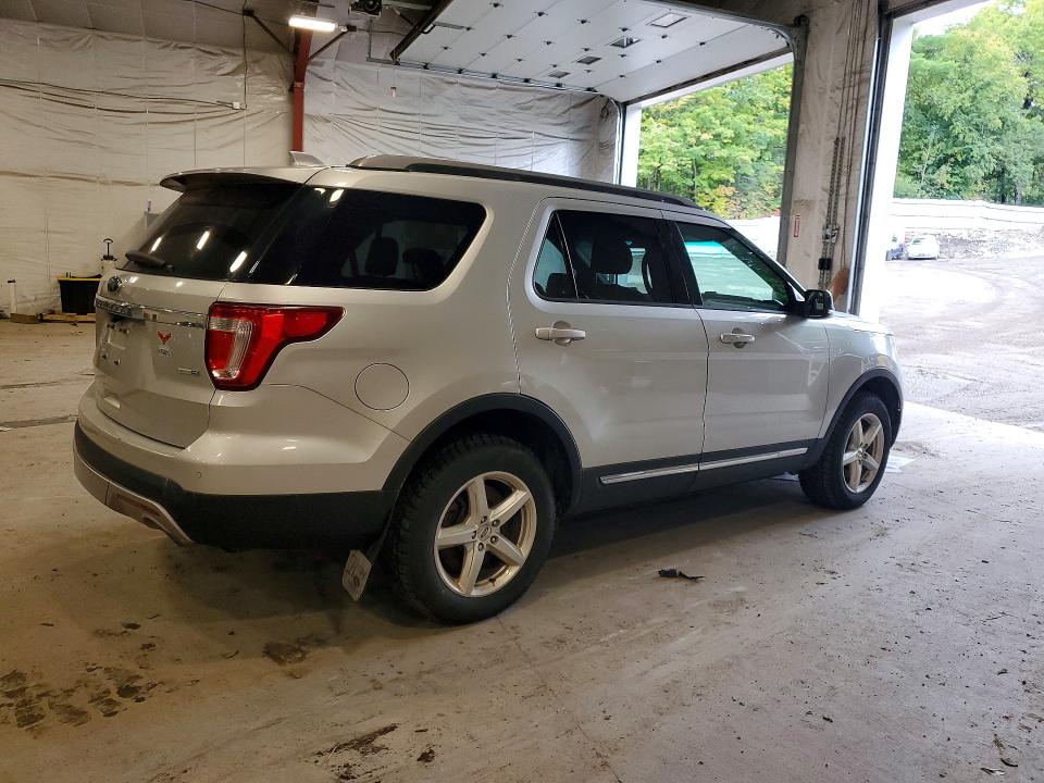Снимка 3 от търг – 2017 FORD EXPLORER с VIN 1FM5K8DH9HGB48628