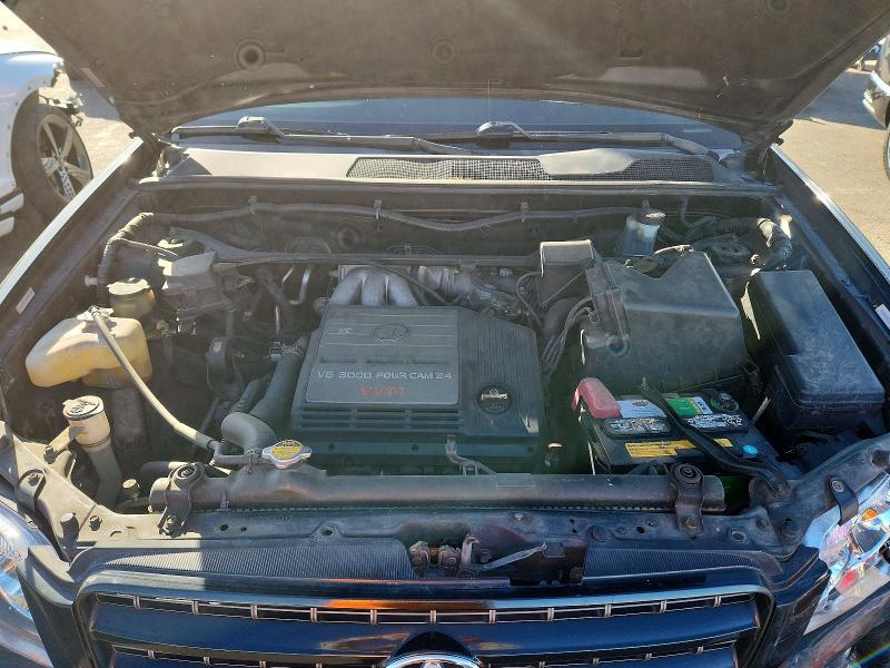Снимка 12 от търг – 2003 TOYOTA HIGHLANDER с VIN JTEGF21A430074960