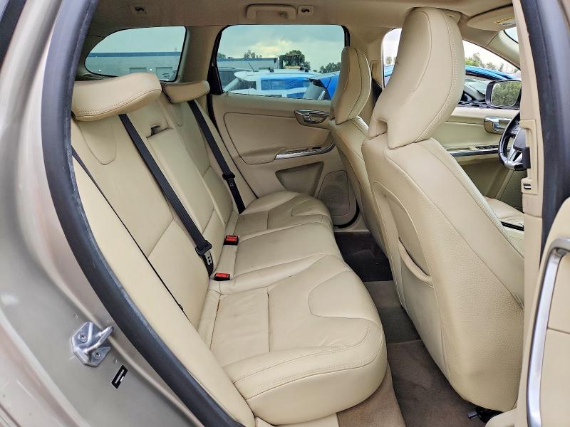 Photo 11 from auction – 2014 VOLVO XC60 with VIN YV4902DZ8E2510259