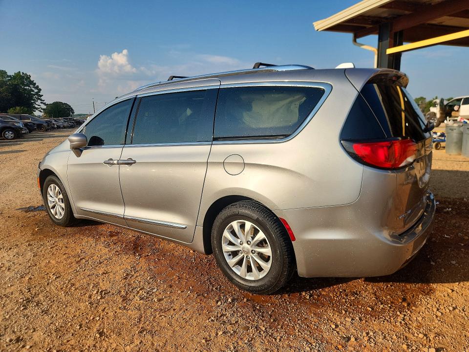 Foto 2 de la subasta – 2018 CHRYSLER PACIFICA con VIN 2C4RC1BG9JR306667