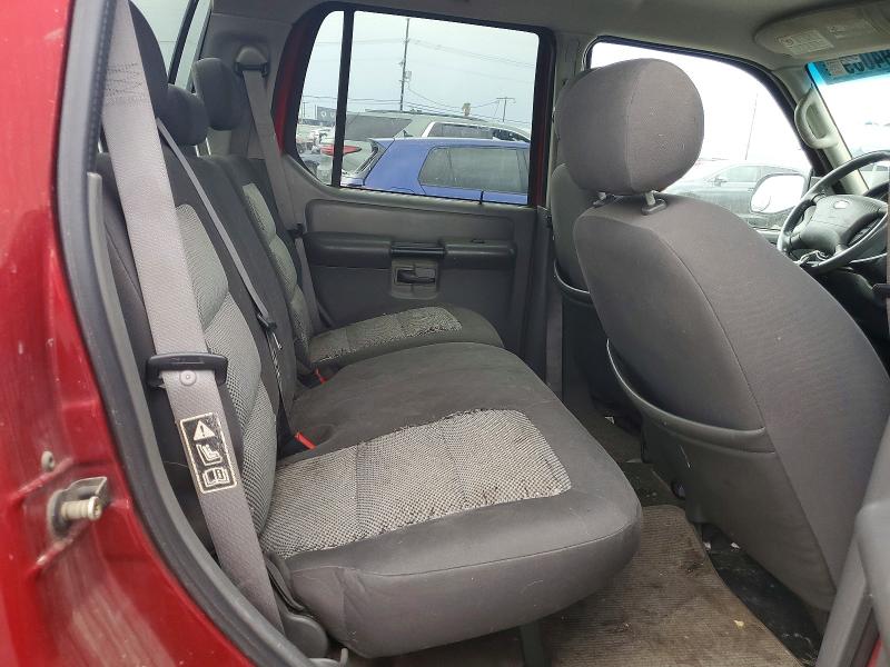 Photo 10 from auction – 2004 FORD EXPLORER SPORT TRAC with VIN 1FMZU67K44UA34667