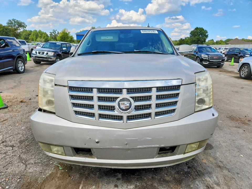 Photo 5 from auction – 2007 CADILLAC ESCALADE with VIN 1GYFK66887R208938