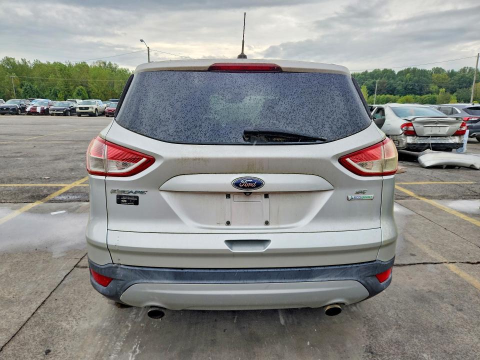 Photo 6 from auction – 2014 FORD ESCAPE with VIN 1FMCU0GX2EUE09701