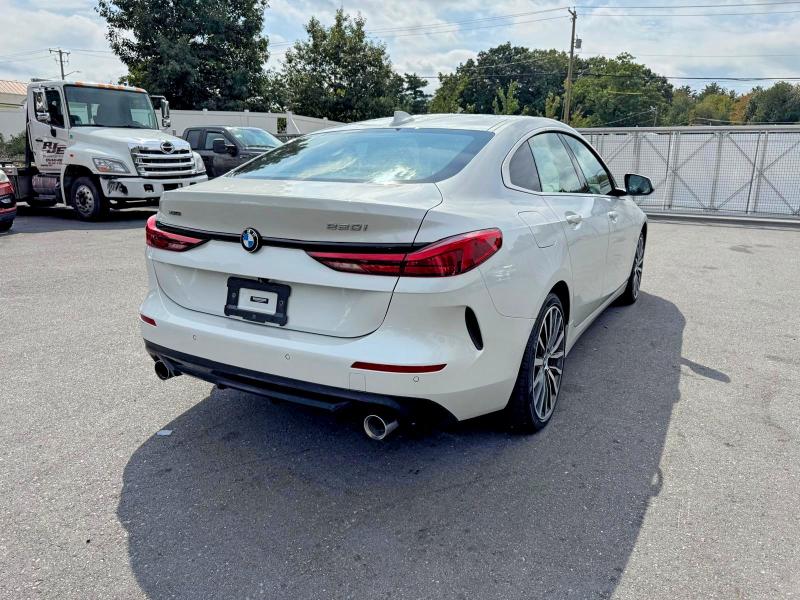Zdjęcie 3 z aukcji – 2021 BMW 228XI z VIN WBA73AK02M7J79970