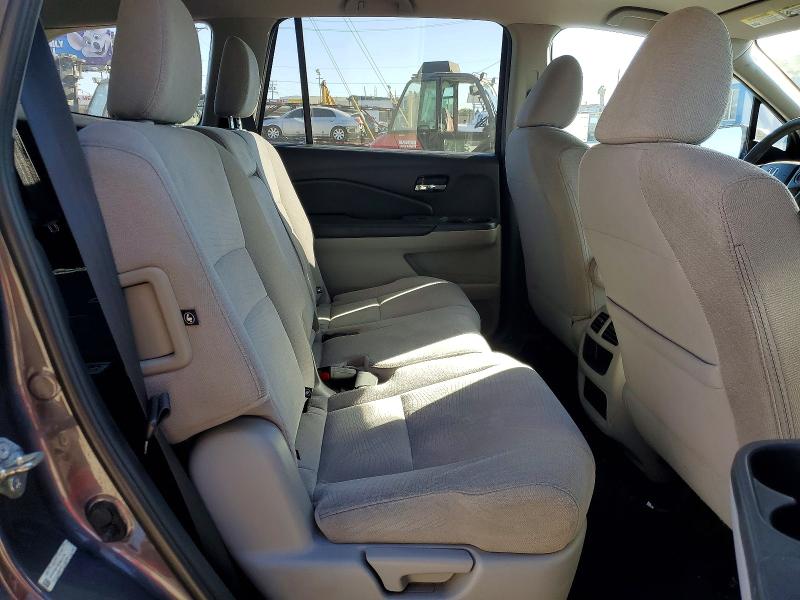 Снимка 11 от търг – 2016 HONDA PILOT с VIN 5FNYF5H19GB037202