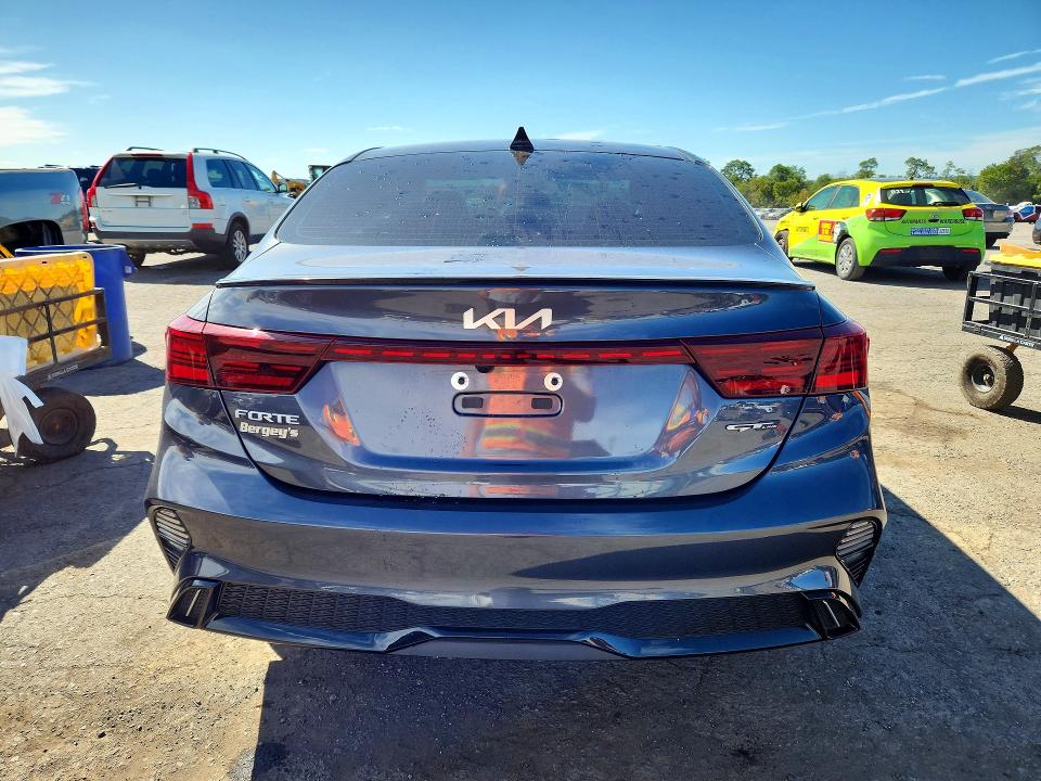 Снимка 6 от търг – 2023 KIA FORTE с VIN 3KPF54AD4PE613342