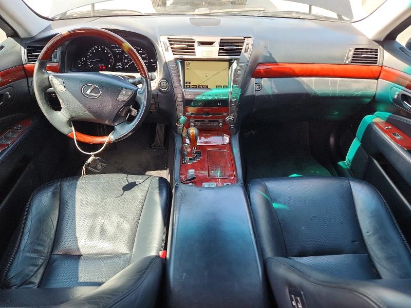Foto 8 de la subasta – 2008 LEXUS LS con VIN JTHBL46F785058087
