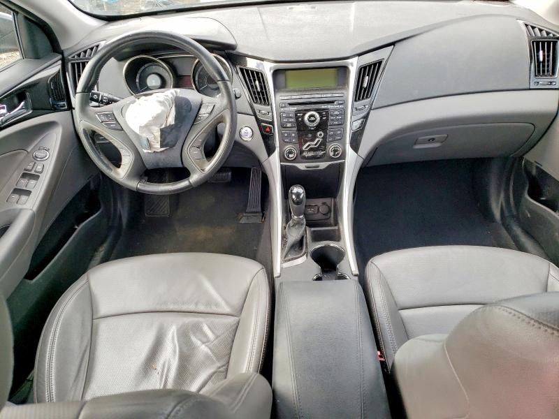 Photo 8 from auction – 2011 HYUNDAI SONATA with VIN 5NPEC4AC2BH169715