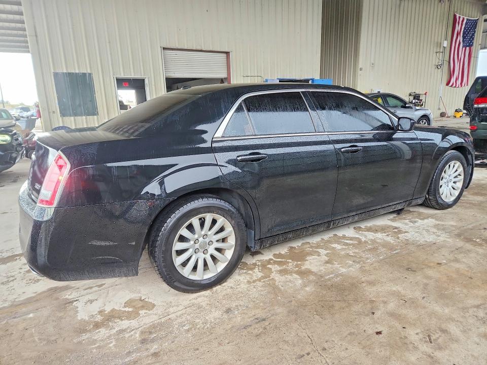 Zdjęcie 3 z aukcji – 2014 CHRYSLER 300 z VIN 2C3CCAAG5EH372964