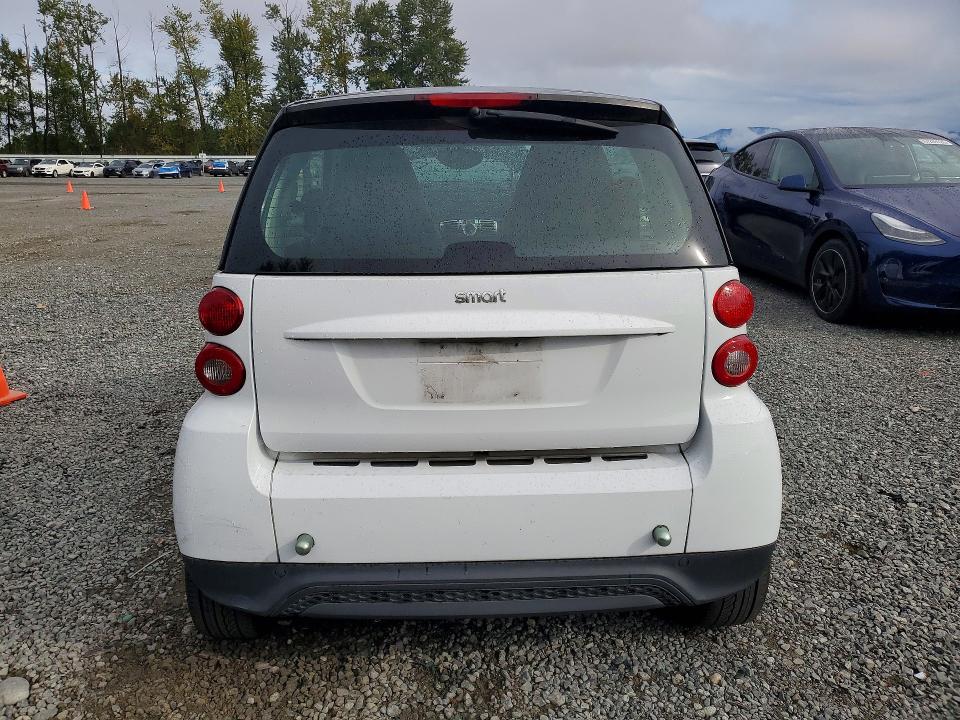 Photo 6 from auction – 2014 SMART FORTWO with VIN WMEEJ3BAXEK778085