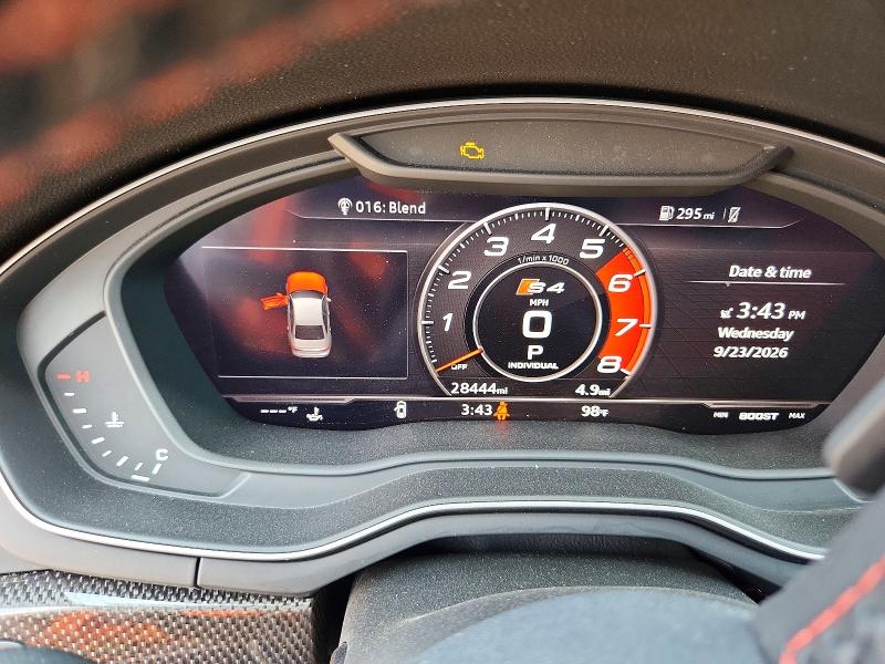 Снимка 9 от търг – 2018 AUDI S4 с VIN WAUB4AF45JA150188