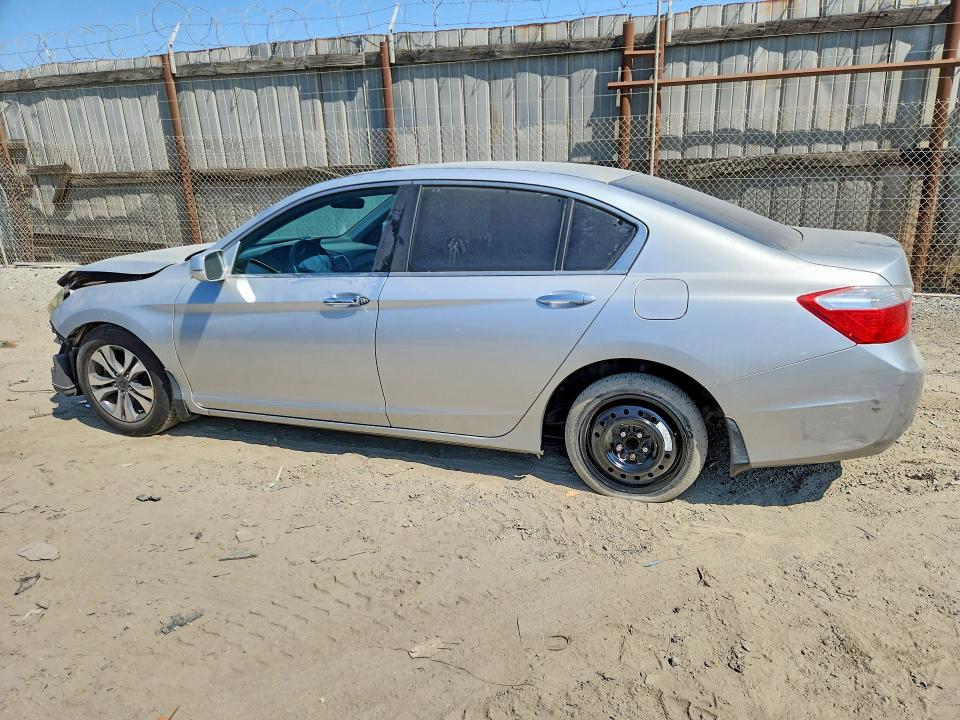 Photo 2 from auction – 2014 HONDA ACCORD with VIN 1HGCR2F75EA241221