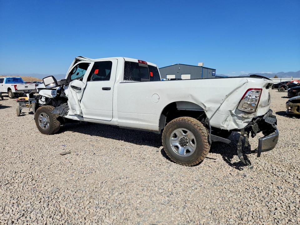 Photo 2 from auction – 2024 RAM 3500 with VIN 3C63R3GL1RG248164