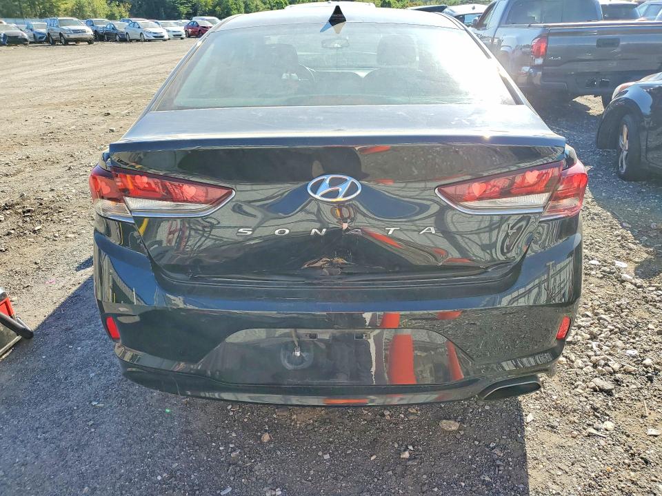 Photo 6 from auction – 2018 HYUNDAI SONATA with VIN 5NPE34AF9JH599556
