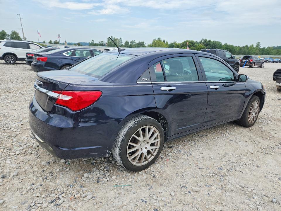 Photo 3 from auction – 2012 CHRYSLER 200 with VIN 1C3CCBCB0CN304664