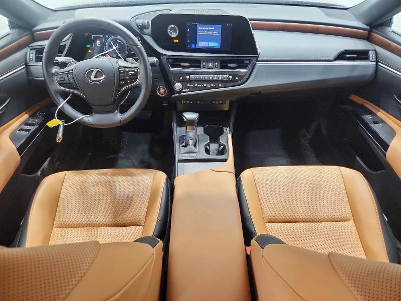 Фото 8 с аукциона – 2025 LEXUS ES 300H с VIN 58ADA1C15SU061000