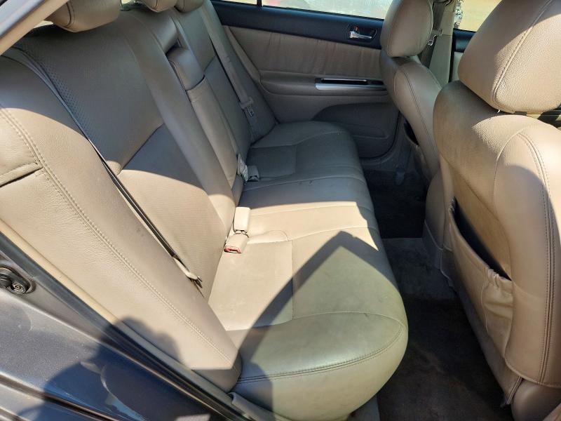 Photo 10 from auction – 2006 TOYOTA CAMRY with VIN 4T1BA30K86U088124