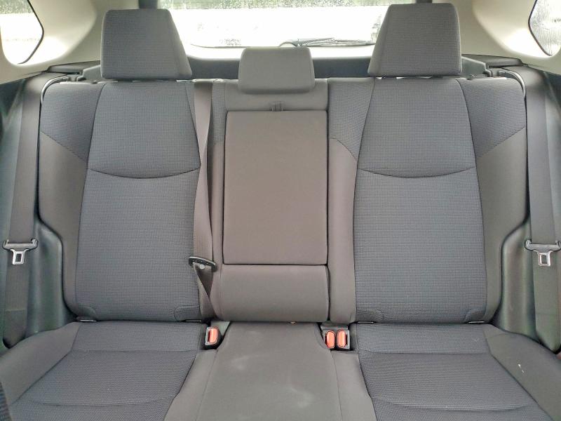 Photo 10 from auction – 2022 TOYOTA RAV4 with VIN JTMLWRFV1ND147172