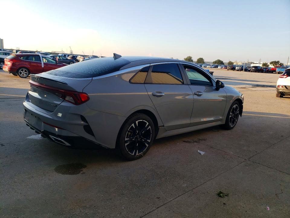 Photo 3 from auction – 2022 KIA K5 with VIN 5XXG64J26NG110741