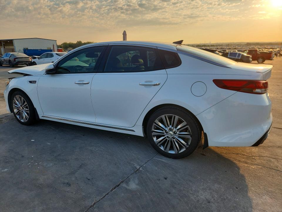 Zdjęcie 2 z aukcji – 2018 KIA OPTIMA z VIN 5XXGV4L27JG189699