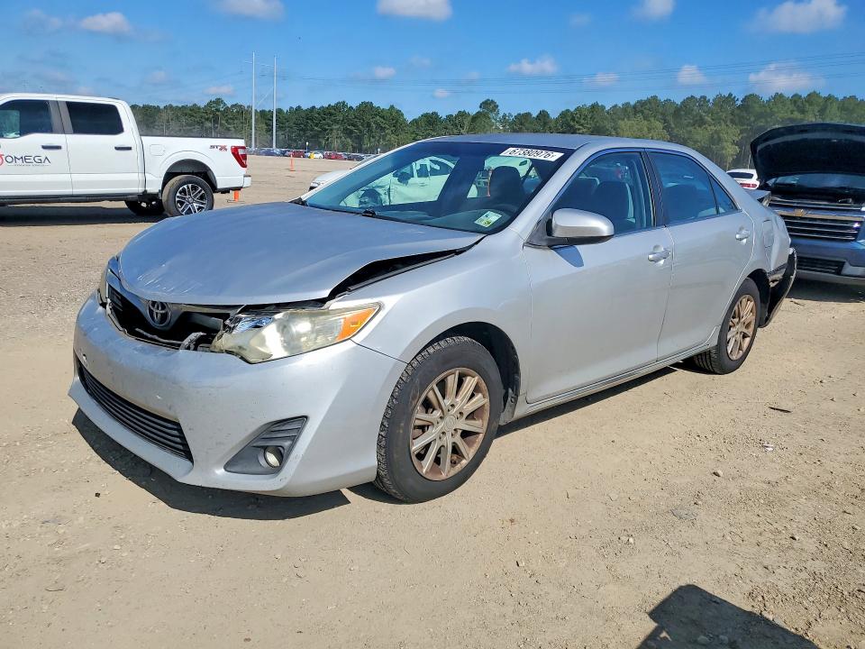 TOYOTA CAMRY BASE/LE/SE/XLE 2012 with VIN 4T1BF1FK0CU072427 - Photo from auction